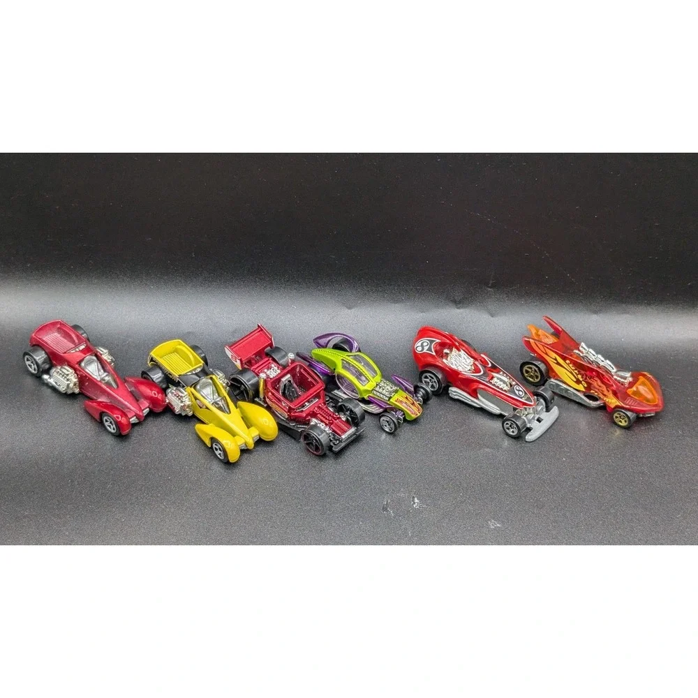1990s & 2000s Hot Wheels Die-cast Car Lot Of 6 (Screaming, Turbo, Skullrider)